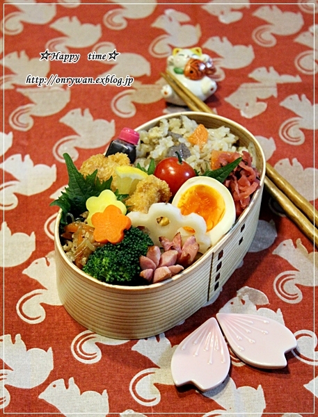 炊き込みご飯チキンカツ弁当とお弁当の詰め方♪_f0348032_17503773.jpg