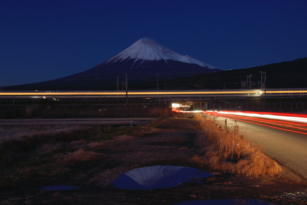 富士山と光跡_d0294539_09495875.jpg