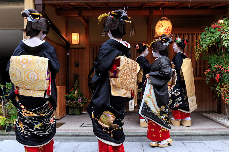 新春の挨拶回り（宮川町）その２_f0155048_0115491.jpg