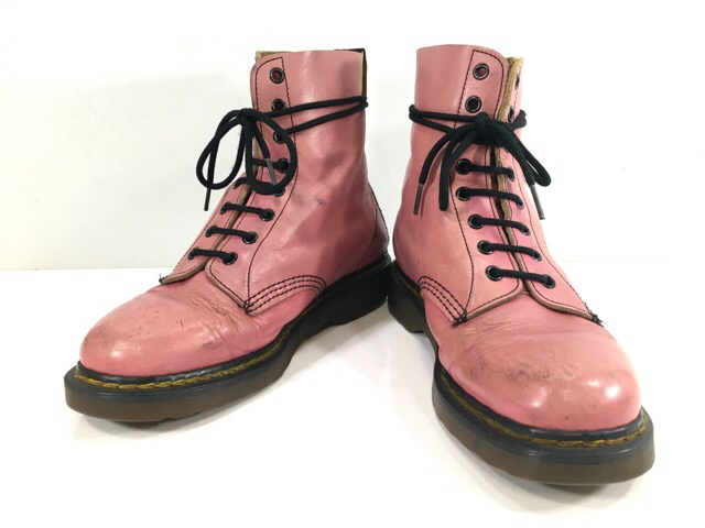 英国製 Dr.Martens UK6 1/2 ピンク shellys 8ホール_d0328089_21070889.jpg