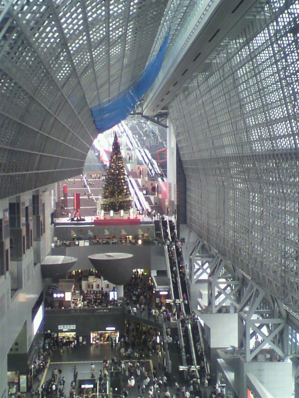 α-Live Square in 京都駅ビル東広場_a0235137_1061347.jpg