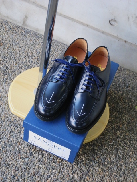 INDIVIDUALIZED SHIRTS ・・・ NAVY Oxford B/D SHIRTS (NEW)!★!_d0152280_538735.jpg
