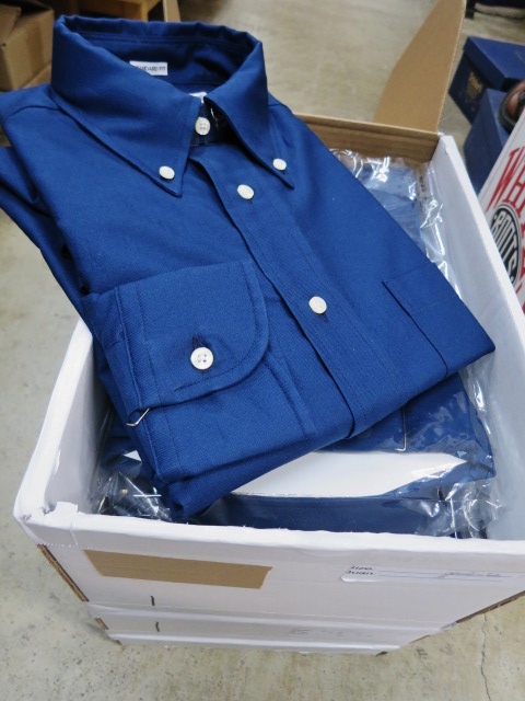 INDIVIDUALIZED SHIRTS ･･･ NAVY Oxford B/D SHIRTS (NEW)！★！_d0152280_5391067.jpg