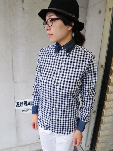 INDIVIDUALIZED SHIRTS ･･･ NAVY Oxford B/D SHIRTS (NEW)！★！_d0152280_5452036.jpg