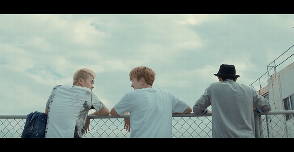 「一緒に過ごした時間」MV Shot_d0226794_17083861.png