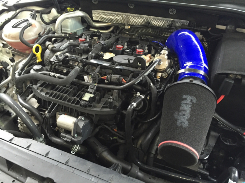 pakelo と　Democar GOLF7GTIにForge_c0099339_18550088.jpg