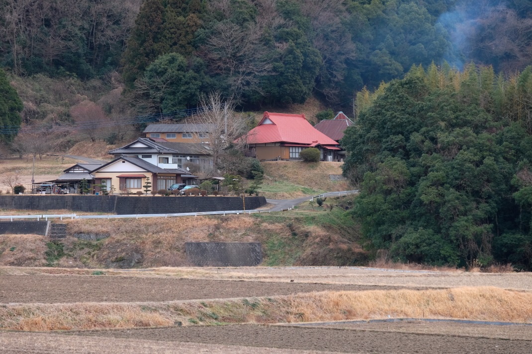 幻の乾物・凍みこんにゃく　常陸太田市天下野　２０１６・０１・２３_e0143883_11302055.jpg