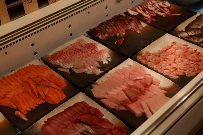 丸岩水産 食べ放題のお刺身コース ~遅い時間でも~_e0227942_22151356.jpg