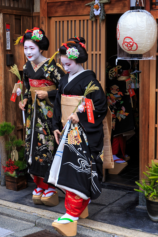 新春の挨拶回り（宮川町）その３_f0155048_0943.jpg