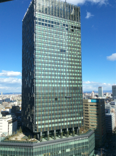 青空見えても冷たい本日、名駅ランチ_f0093957_17404034.jpg