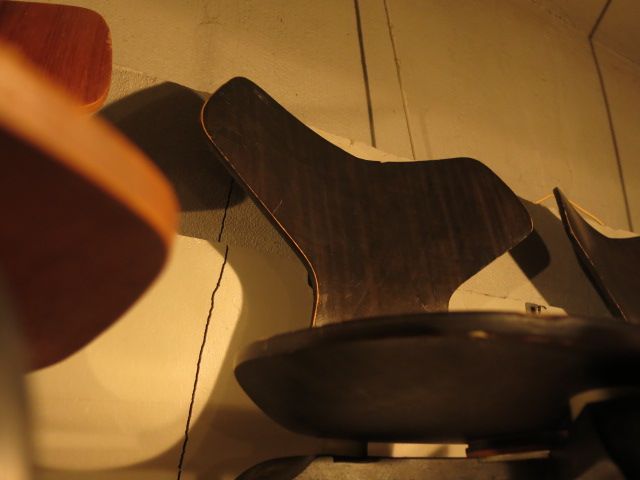 \"Arne Jacobsen Chair Grand Prix / T-Chair #FAIR\"ってこんなこと。_c0140560_1141783.jpg