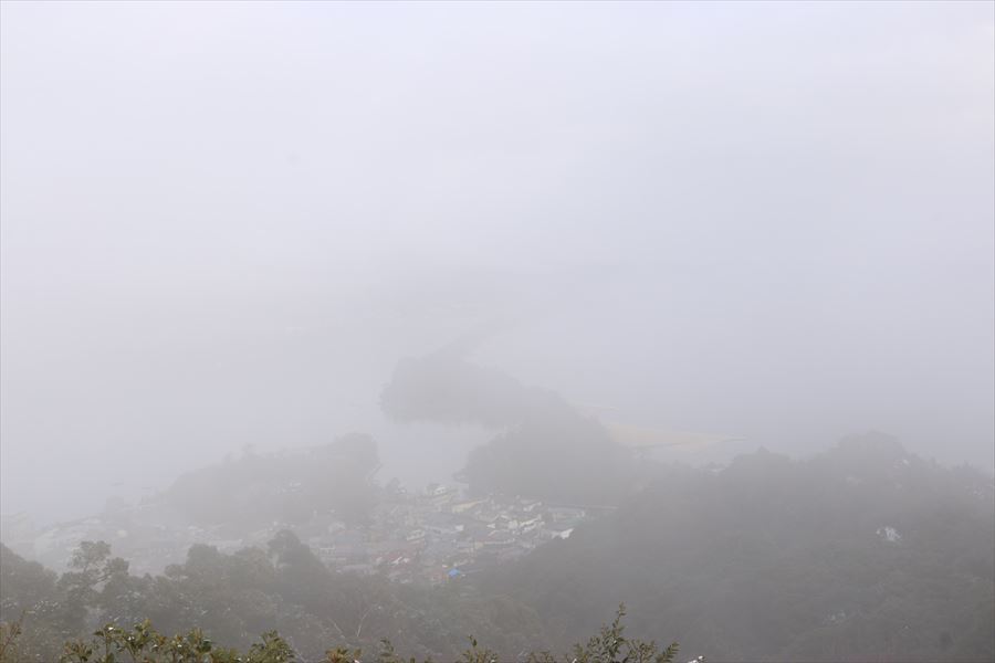 f0358360_06073193.jpg