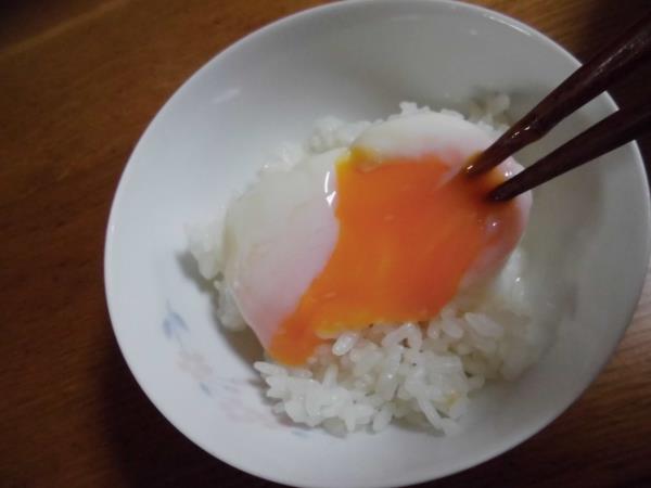 私の作った海老天そばと温玉かけごはん_c0118393_1736224.jpg