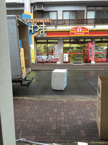 洗濯機が壊れました!_d0127925_11404860.jpg