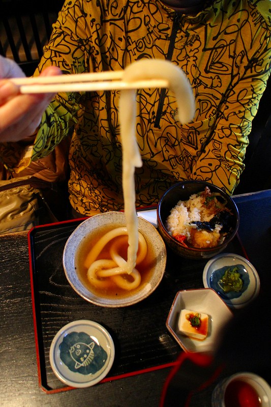 名物一本うどんの北野「たわらや」20160116_e0237645_11155073.jpg