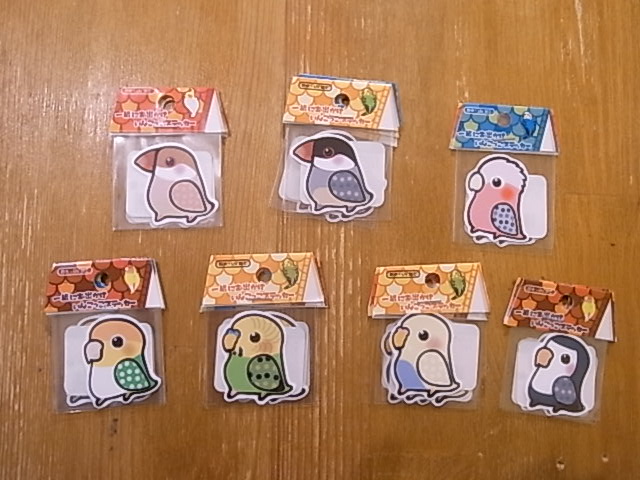東急ハンズ梅田インコと鳥の雑貨展納品しました。そして、、_d0322493_10343899.jpg