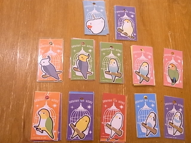 東急ハンズ梅田インコと鳥の雑貨展納品しました。そして、、_d0322493_1035274.jpg