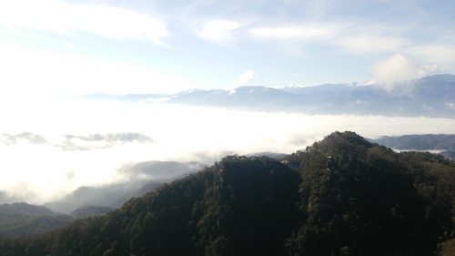 弥三郎岳からパシャ!!_d0167225_10285124.jpg