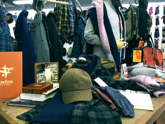 ◆Foxfire 展示会 〜機能と世界観のベターハーフ_b0008655_23471734.jpg