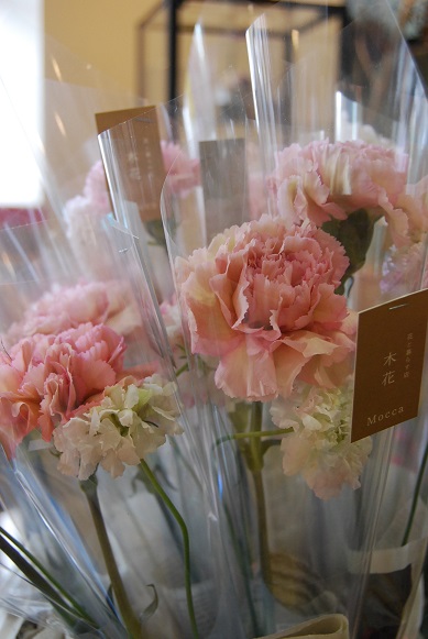 ご用途いろいろ。花束たち。_a0201358_18810100.jpg