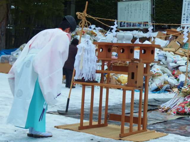 桜山神社のどんど祭_f0031978_19154545.jpg