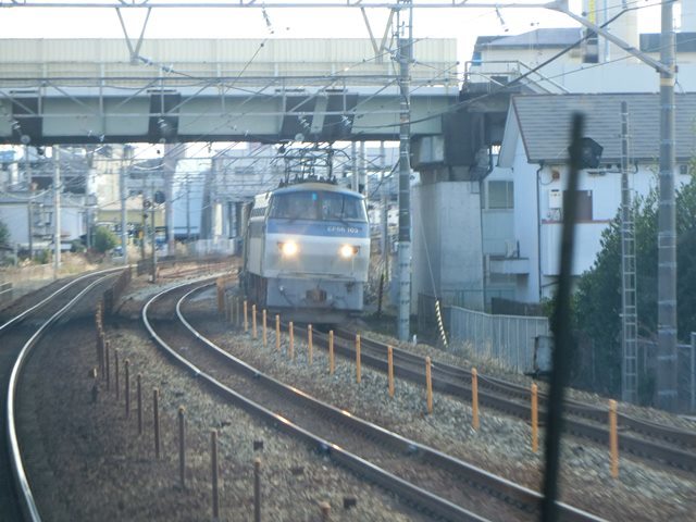 藤田八束の鉄道写真失敗集@鉄道写真失敗集・・・あまりの悲しさで記録に残すことにしました、冬の貨物列車写真_d0181492_11595220.jpg