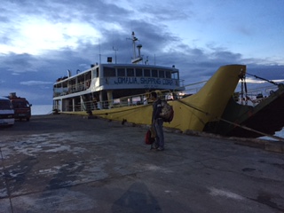 セブから２時間　CAMOTES　ISLAND　☆☆ ①_a0317855_14185546.jpg