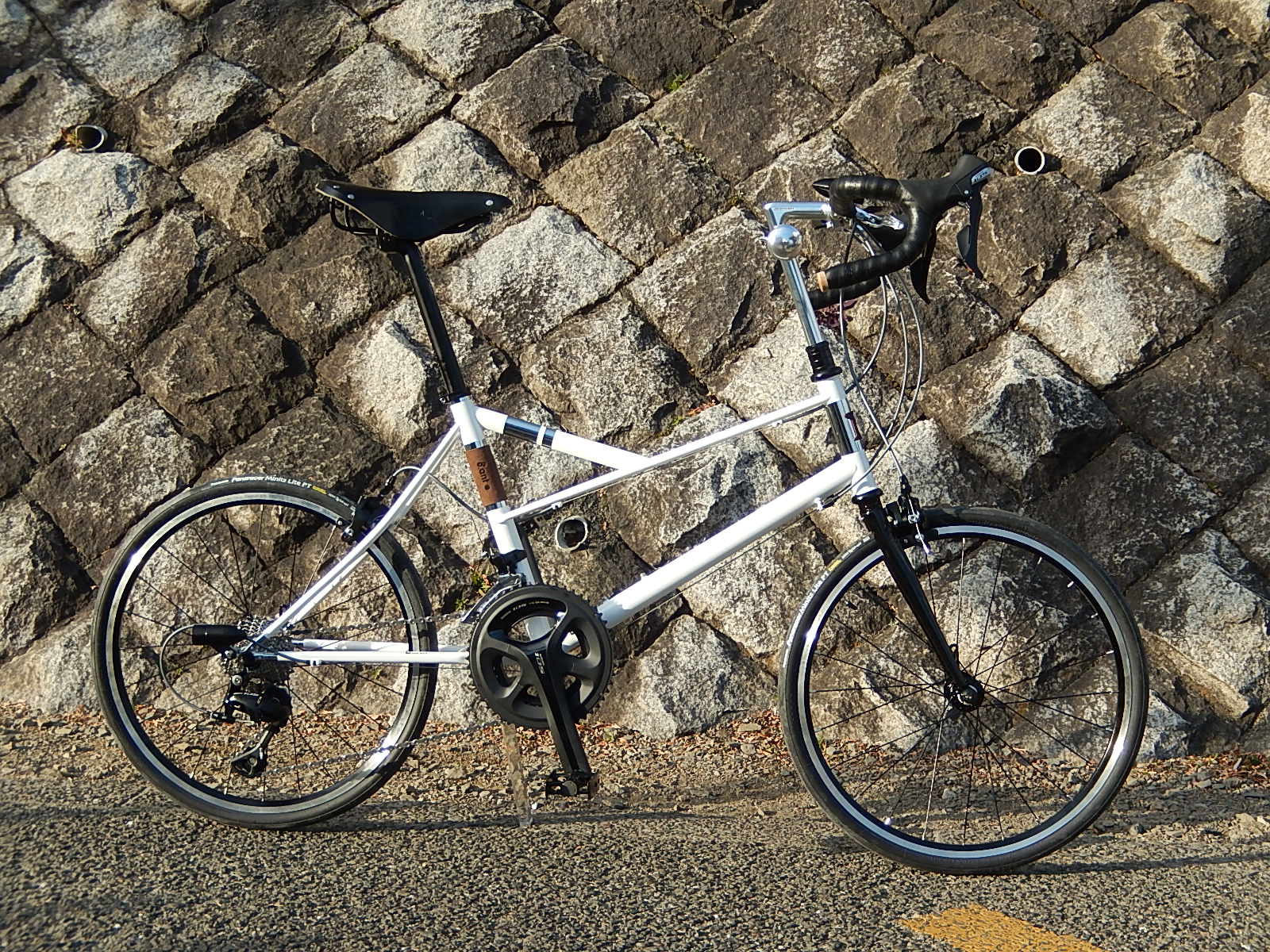 1月27日 渋谷 原宿 の自転車屋 FLAME bike前です_e0188759_16205770.jpg