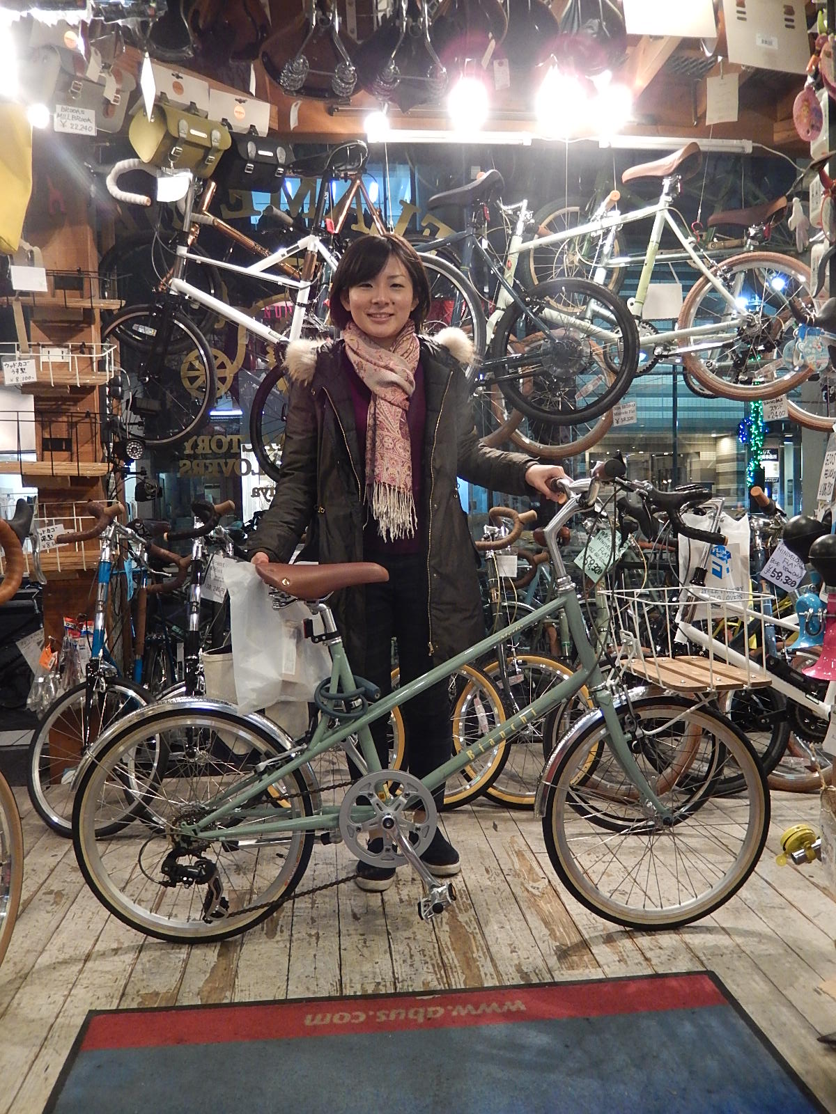 1月27日 渋谷 原宿 の自転車屋 FLAME bike前です_e0188759_20371329.jpg