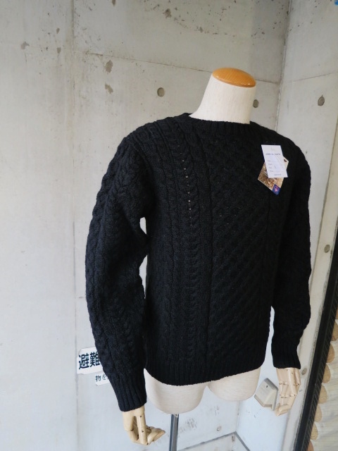 James Charlotte (MADE in UK) ・・・ CABLE CRUE KNIT SWEATER!★!_d0152280_16251221.jpg