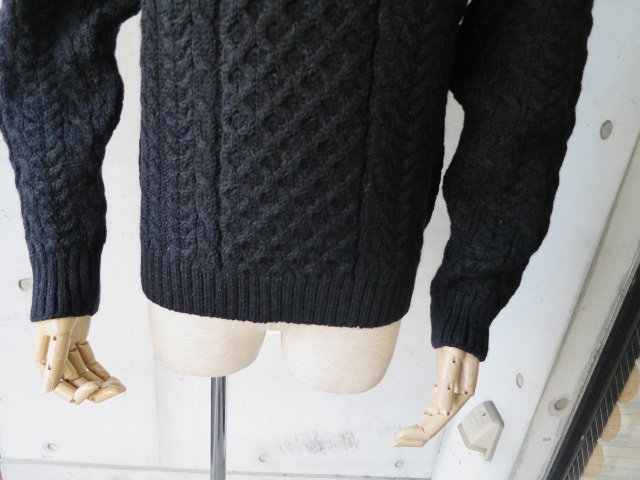 James Charlotte (MADE in UK) ・・・ CABLE CRUE KNIT SWEATER!★!_d0152280_1625530.jpg