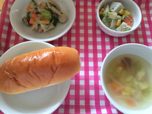 1月27日の給食。里芋サラダのレシピ_c0293682_12464336.jpg