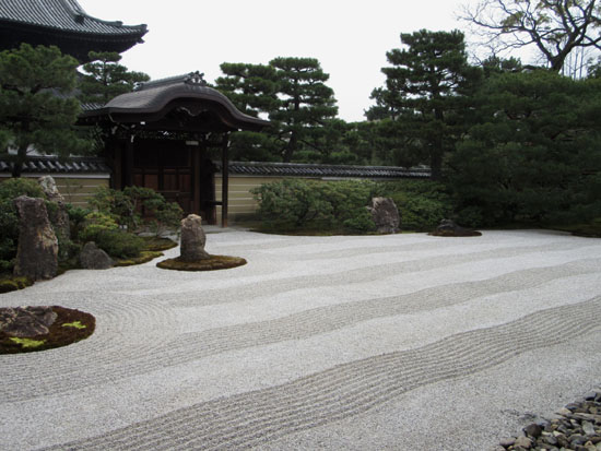 建仁寺へ_e0048413_21413533.jpg