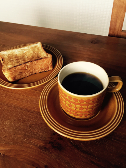 昭和の喫茶店風・デニッシュ食パン！プレミアムボローニャ_a0336630_01433305.jpg