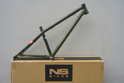 NS BIKES surge evo 完成車_c0302272_10551080.jpg