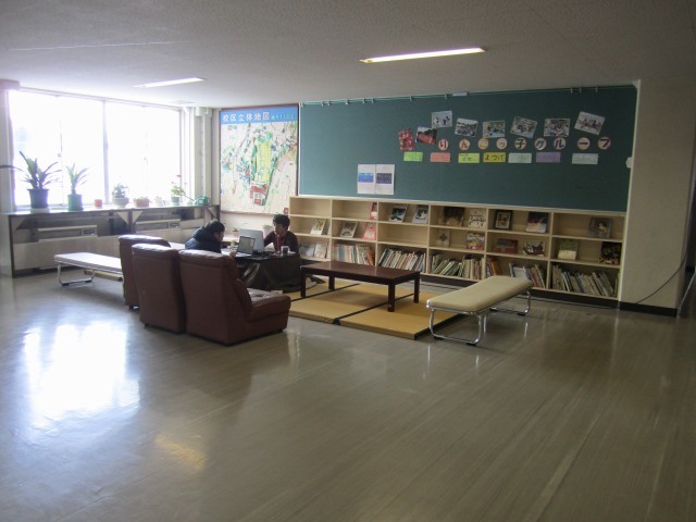 【おとどけアート】黒田大祐×平岸高台小学校 ここは札幌ではない その2_a0062127_12133762.jpg