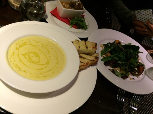 北海道6日目の夜 ⭐️Bar & Grill Vale_c0151965_23202355.jpg