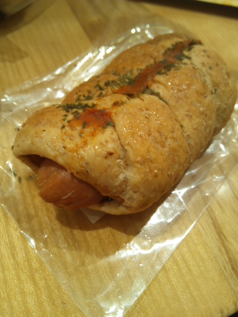 こどもウインナーロール_f0076001_2244752.jpg