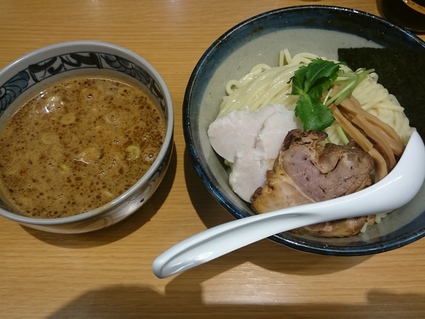 1/29 新橋・纏 2号店 つけ麺新味大盛り¥850 @高幡不動_b0042308_9273666.jpg