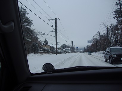 またまた雪。。。_e0124010_1512487.jpg