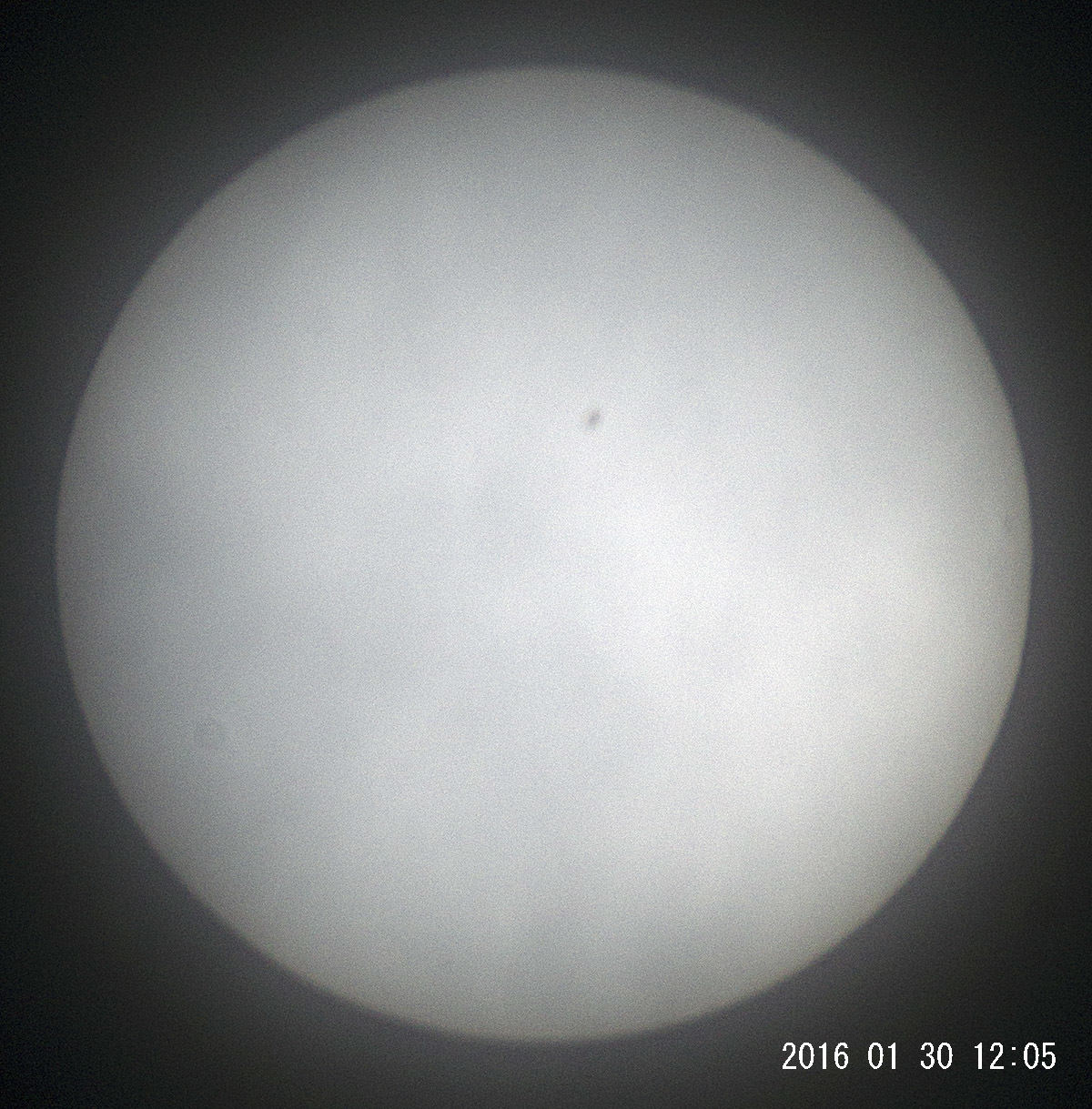 1月30日の太陽_e0174091_14375875.jpg