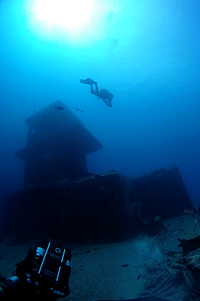b0044726_23425138.png