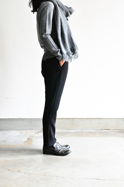 GRANDMA MAMA DAUGHTER 2-Tuck Stretch Pants (Black)_d0120442_1315777.jpg