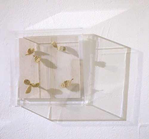 本日1/31最終日【小林泰子作品展〜Spring is just around the corner〜その曲がり角の向こうに】_a0017350_08091140.jpg