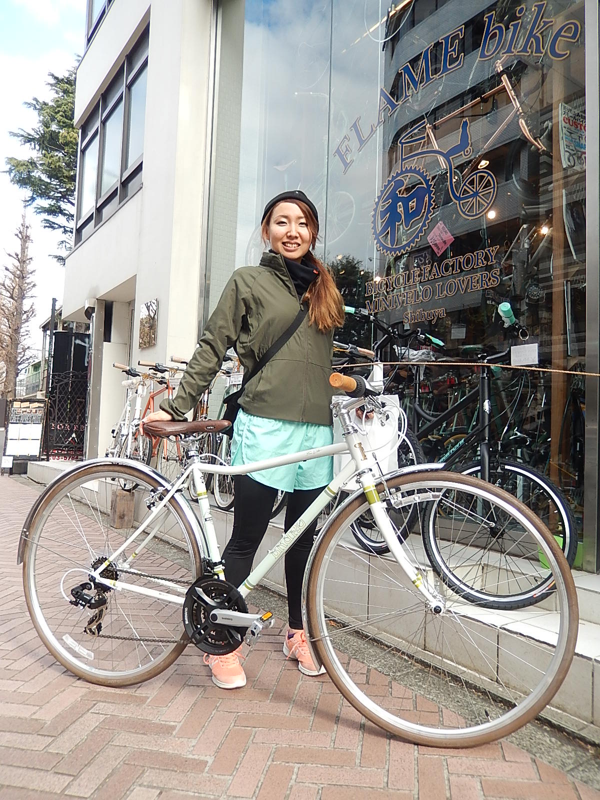 1月31日　渋谷　原宿　の自転車屋　FLAME bike前です_e0188759_18205363.jpg
