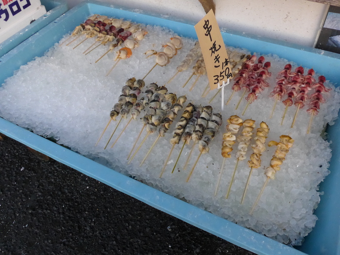 大洗海鮮市場で貝を思いっきり焼く。_f0232060_1217892.jpg