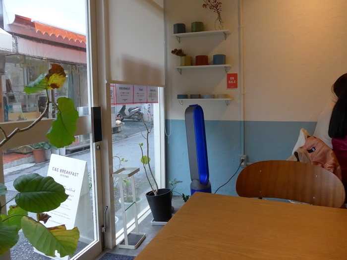 牧志「C&C BREAKFAST」へ行く。_f0232060_16135556.jpg