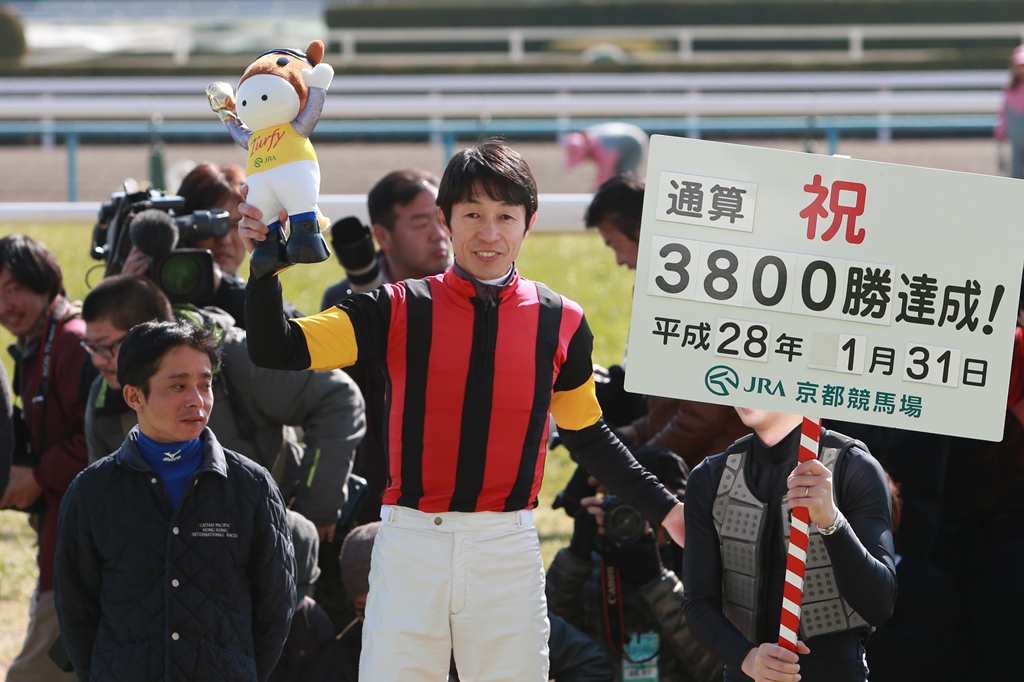 2016年1月31日　ＪＲＡ通算3800勝！！_f0204898_2203742.jpg