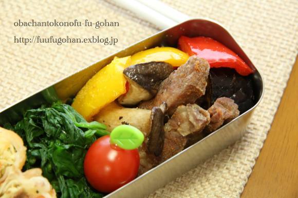 鮭曜日の春巻き弁当_c0326245_11402642.jpg
