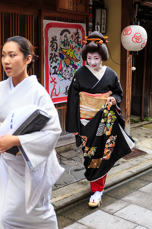 菊弥江さんお見世出し（宮川町）_f0155048_0133440.jpg